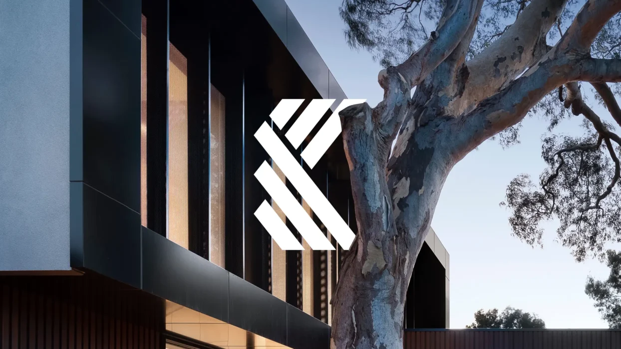 Klindworth Roofing Logo